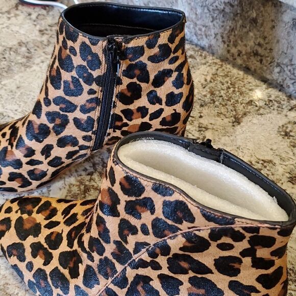 Floriann Bootie Size 9 1/2 M NWT - Picture 3 of 14